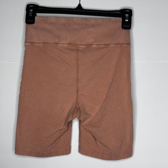 FREE PEOPLE‎ BIKE SHORTS SIZE XS, PEACH COLOR - Picture 3 of 4